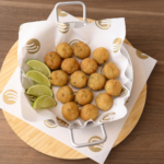 BOLINHO DE BACALHAU